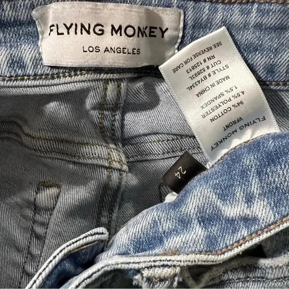 Flying monkey Light Blue Distressed Women Jeans size 24 preowned great condition - Picture 8 of 8
